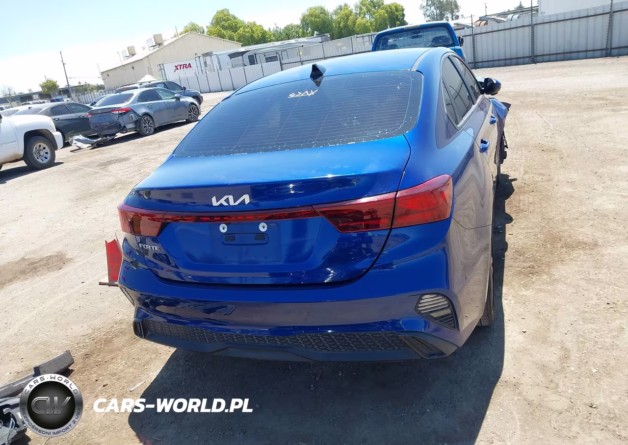 2023 Kia Forte Lxs VIN:3KPF24AD9PE555026 - 17