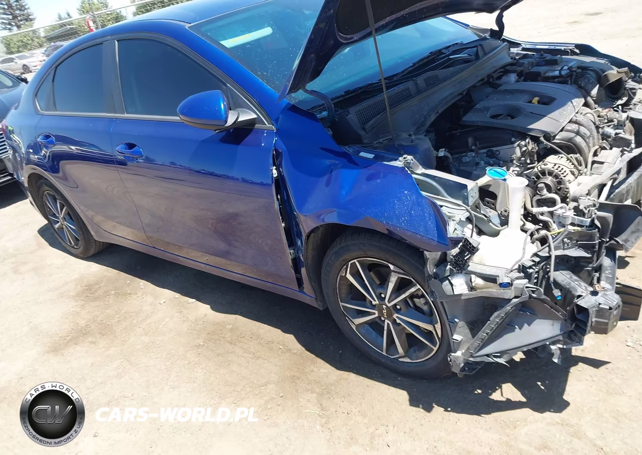 2023 Kia Forte Lxs VIN:3KPF24AD9PE555026 - 6