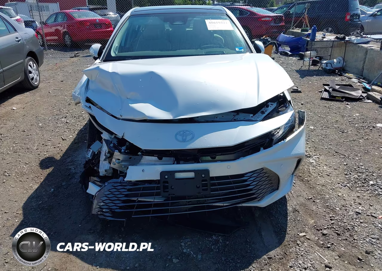 2026 Toyota Camry Xle VIN:4T1DAACK1TU732504 - 6