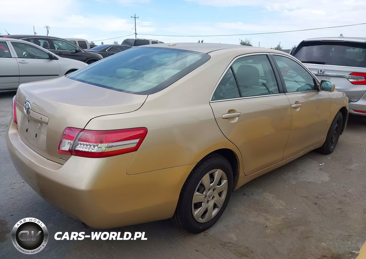 2011 Toyota Camry Le VIN:4T1BF3EK4BU117607 - 4