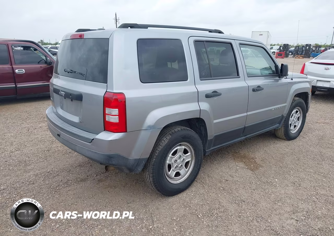 2015 Jeep Patriot Sport VIN:1C4NJRBB2FD317558 - 4
