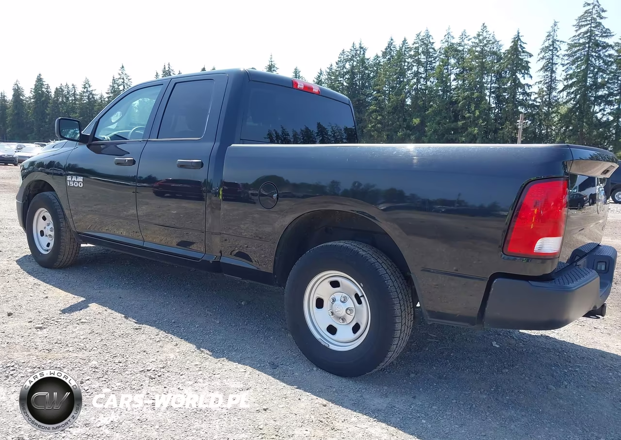 2018 Ram 1500 Tradesman 4X2 6'4 Box VIN:1C6RR6FG2JS322267 - 3