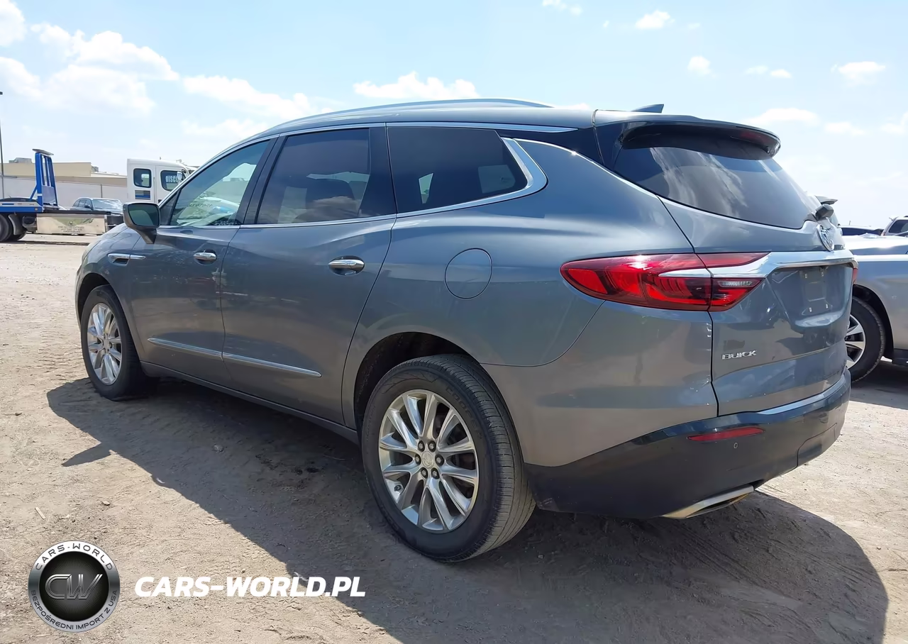 2018 Buick Enclave Premium VIN:5GAERCKW9JJ139345 - 3