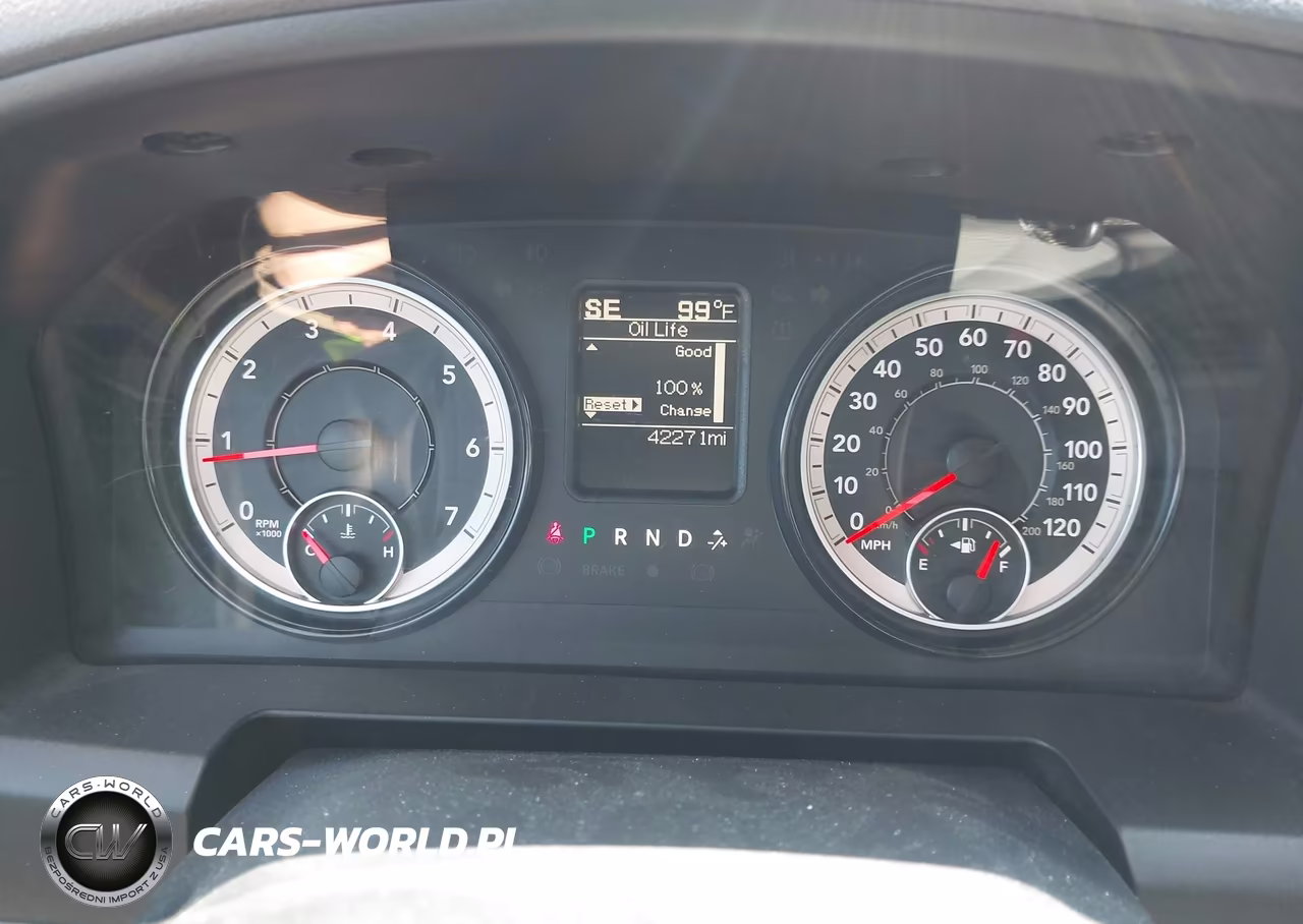 2018 Ram 1500 Tradesman 4X2 6'4 Box VIN:1C6RR6FG0JS322266 - 7