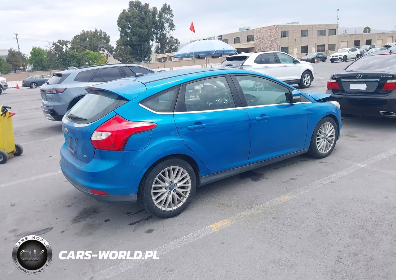 2012 Ford Focus Sel VIN:1FAHP3M2XCL274049 - 4
