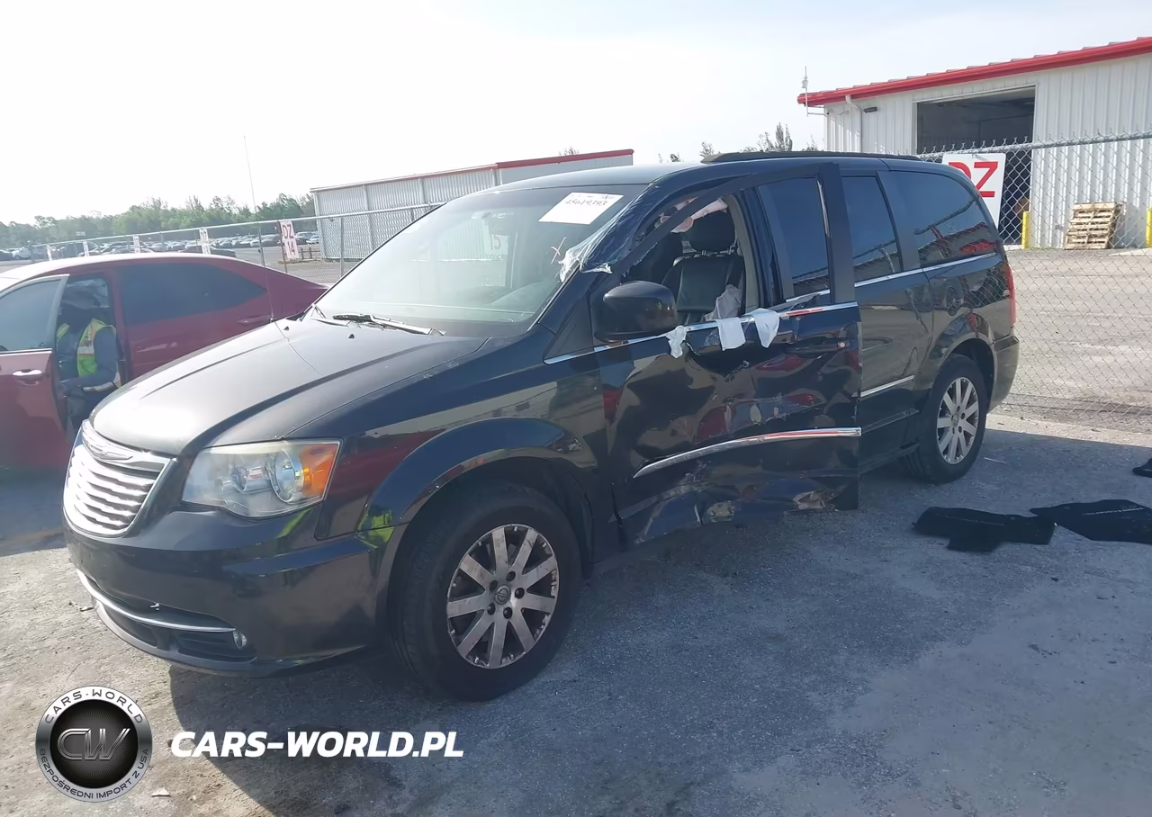 2015 Chrysler Town & Country Touring VIN:2C4RC1BG0FR706592 - 2
