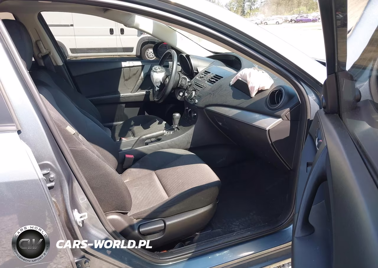 2012 Mazda Mazda3 I Touring VIN:JM1BL1V81C1676878 - 17