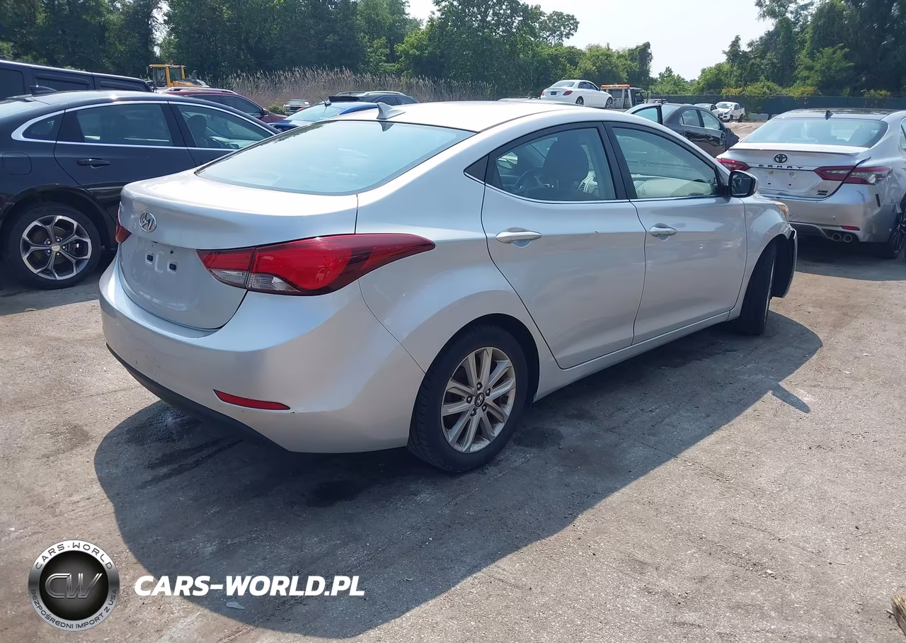 2015 Hyundai Elantra Se VIN:KMHDH4AE7FU393391 - 4