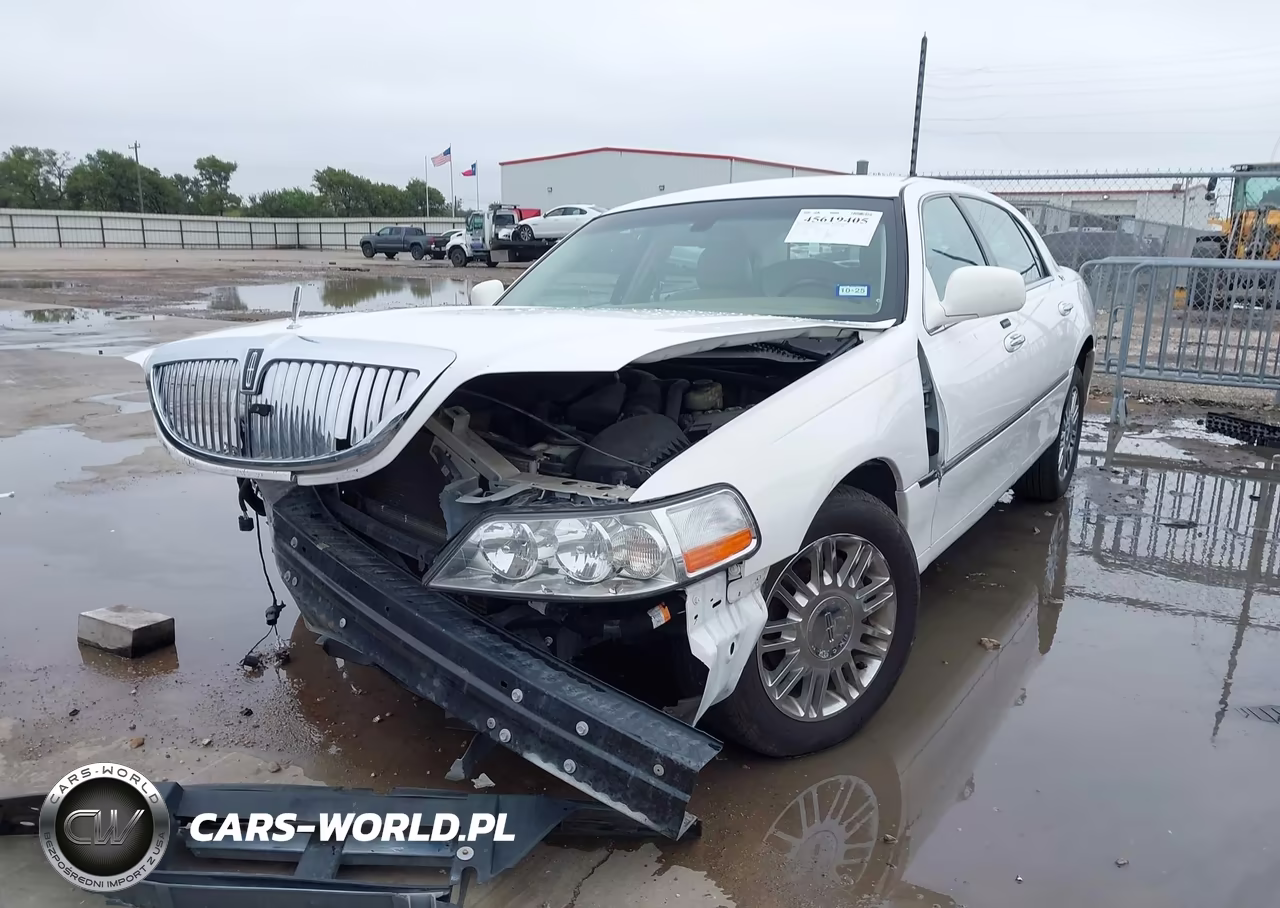 2009 Lincoln Town Car Signature Limited VIN:2LNHM82V59X617872 - 2