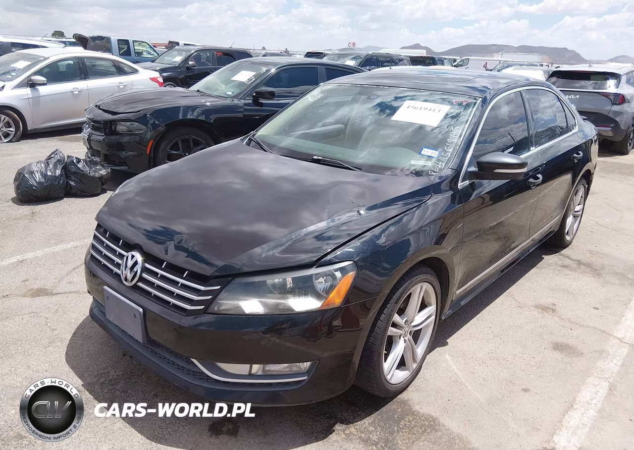 2015 Volkswagen Passat 1.8T Sel Premium VIN:1VWCT7A32FC098118 - 2