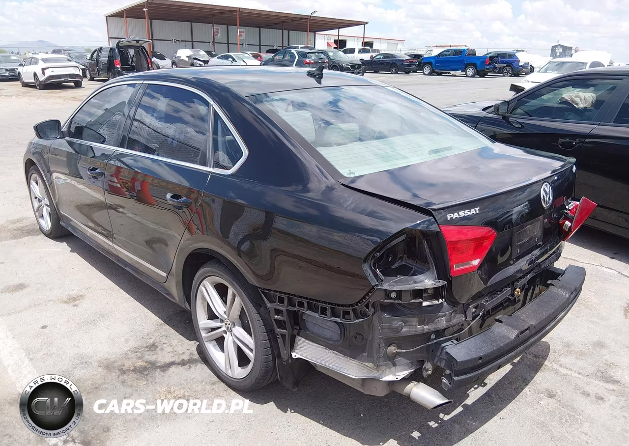 2015 Volkswagen Passat 1.8T Sel Premium VIN:1VWCT7A32FC098118 - 3