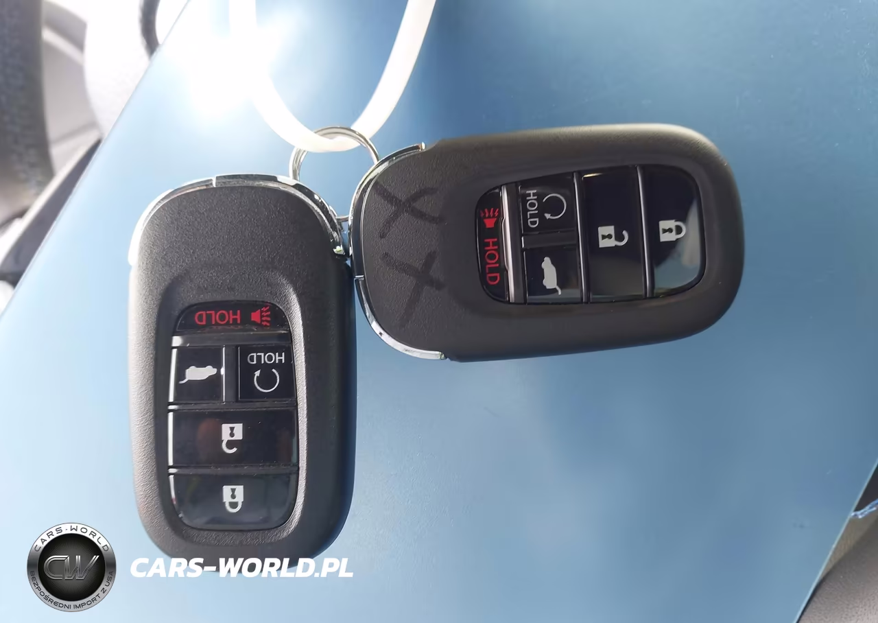 2026 Honda Prelude Hybrid Two-Tone VIN:JHMBF1D75TX000042 - 11