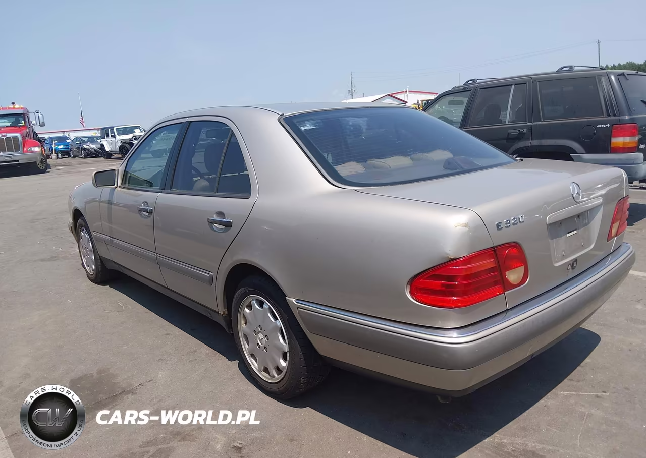 1997 Mercedes-Benz E 320 VIN:WDBJF55F4VA415707 - 3