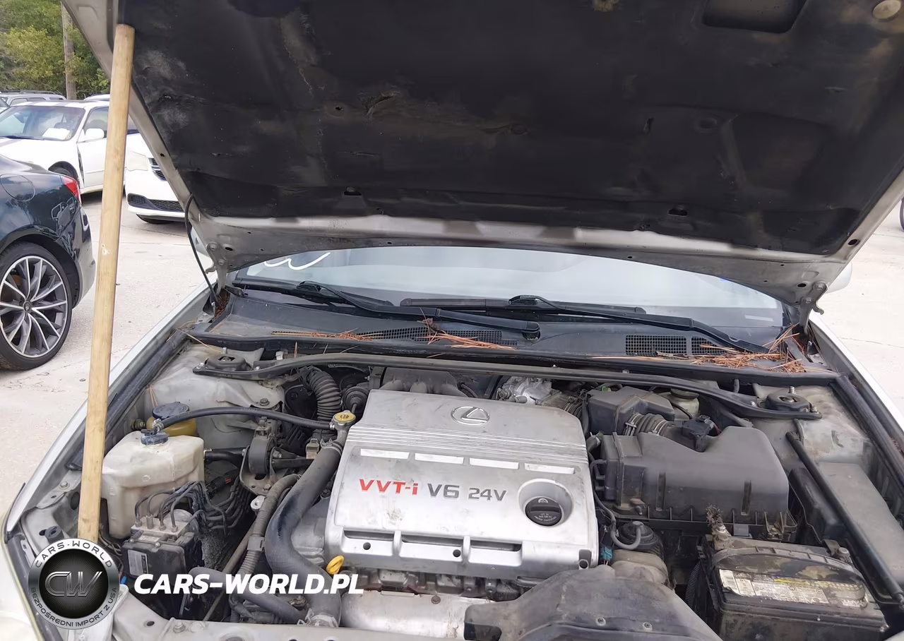 2004 Toyota Camry Le V6 VIN:4T1BF32K14U586208 - 10