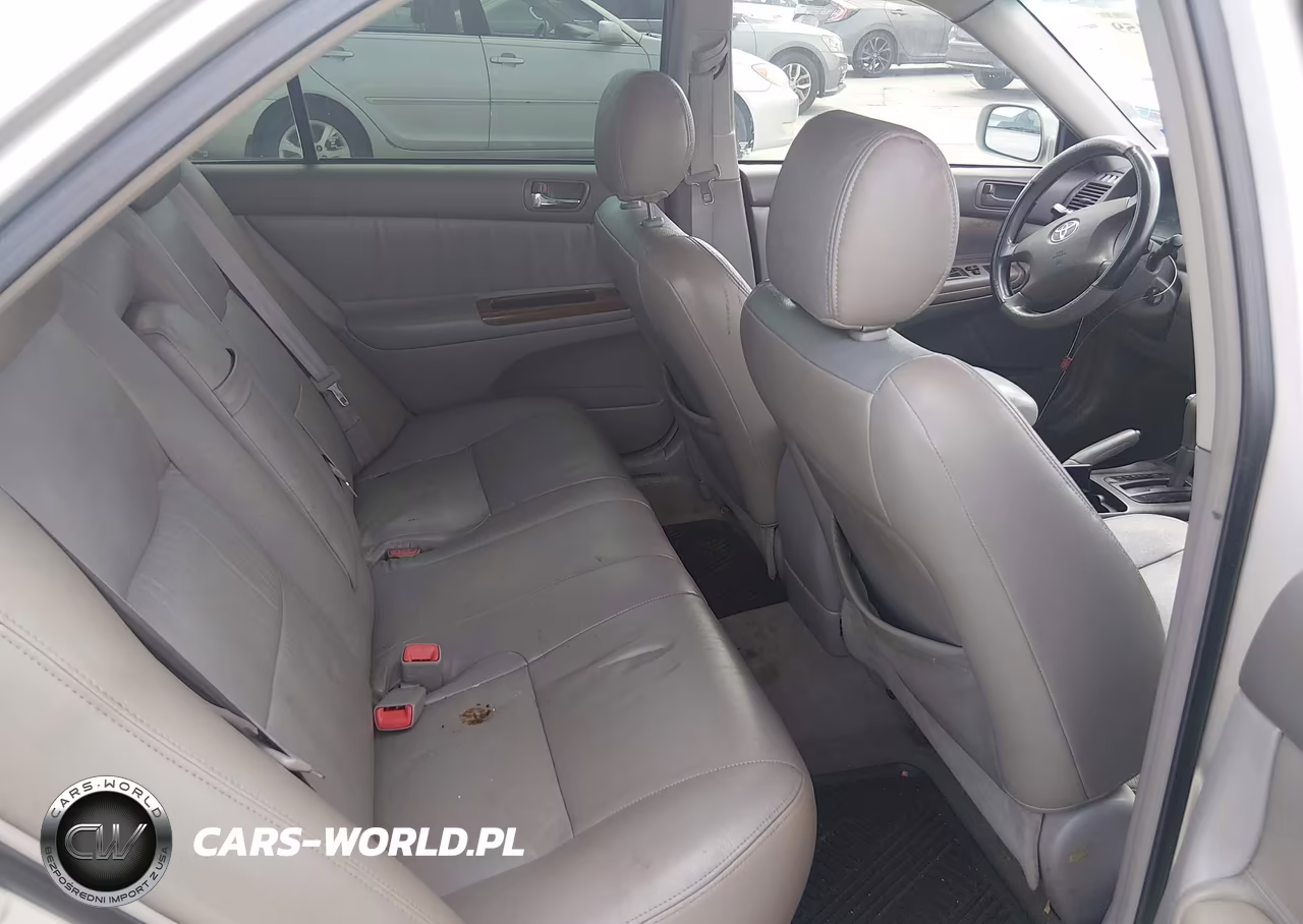 2004 Toyota Camry Le V6 VIN:4T1BF32K14U586208 - 8