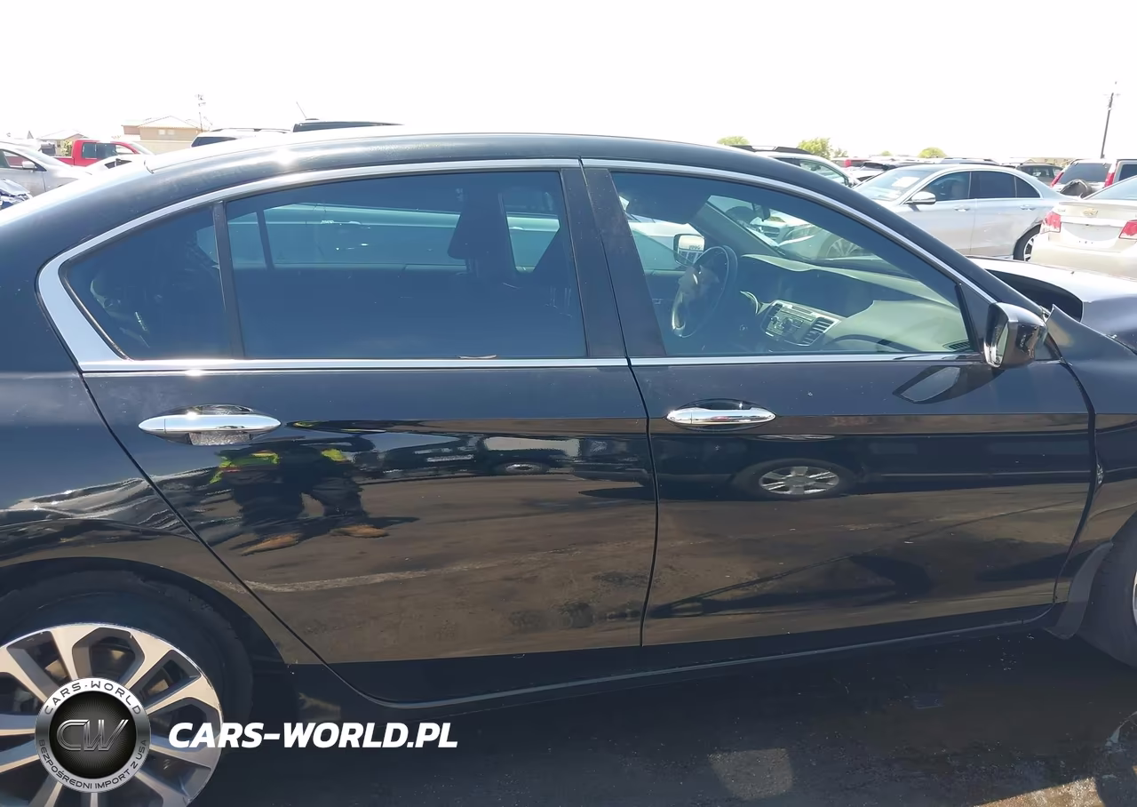 2015 Honda Accord Sport VIN:1HGCR2F53FA271799 - 14