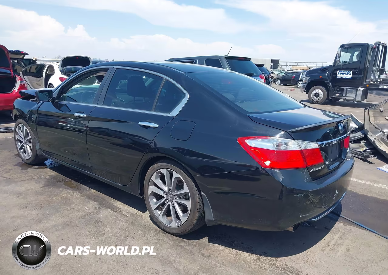2015 Honda Accord Sport VIN:1HGCR2F53FA271799 - 3