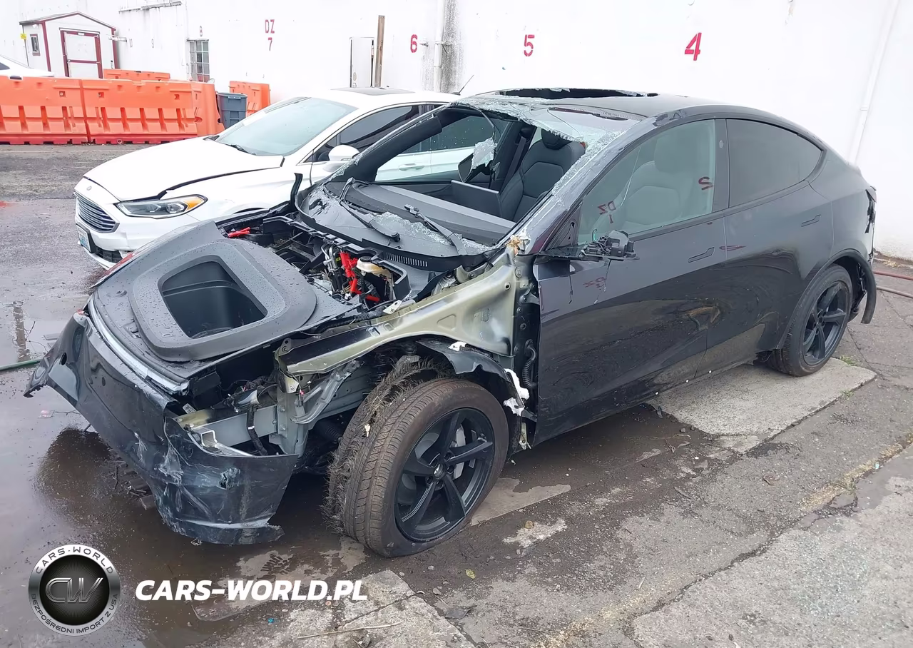 2026 Tesla Model Y All-Wheel Drive-Long Range Launch Series-Premium All-Wheel Drive VIN:7SAYGDEE5TF646766 - 2