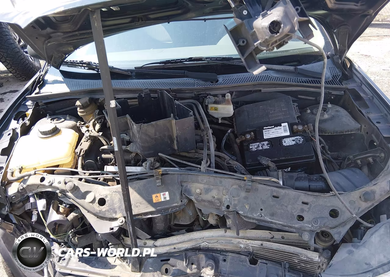 2005 Ford Focus Zx4 VIN:1FAFP34N15W273231 - 10