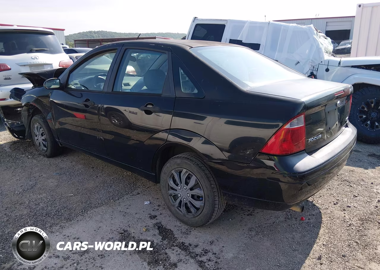 2005 Ford Focus Zx4 VIN:1FAFP34N15W273231 - 3