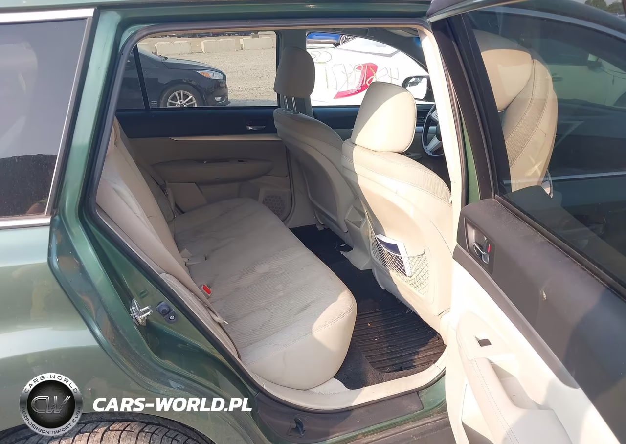 2011 Subaru Outback 2.5I Premium VIN:4S4BRBCC6B3391975 - 8