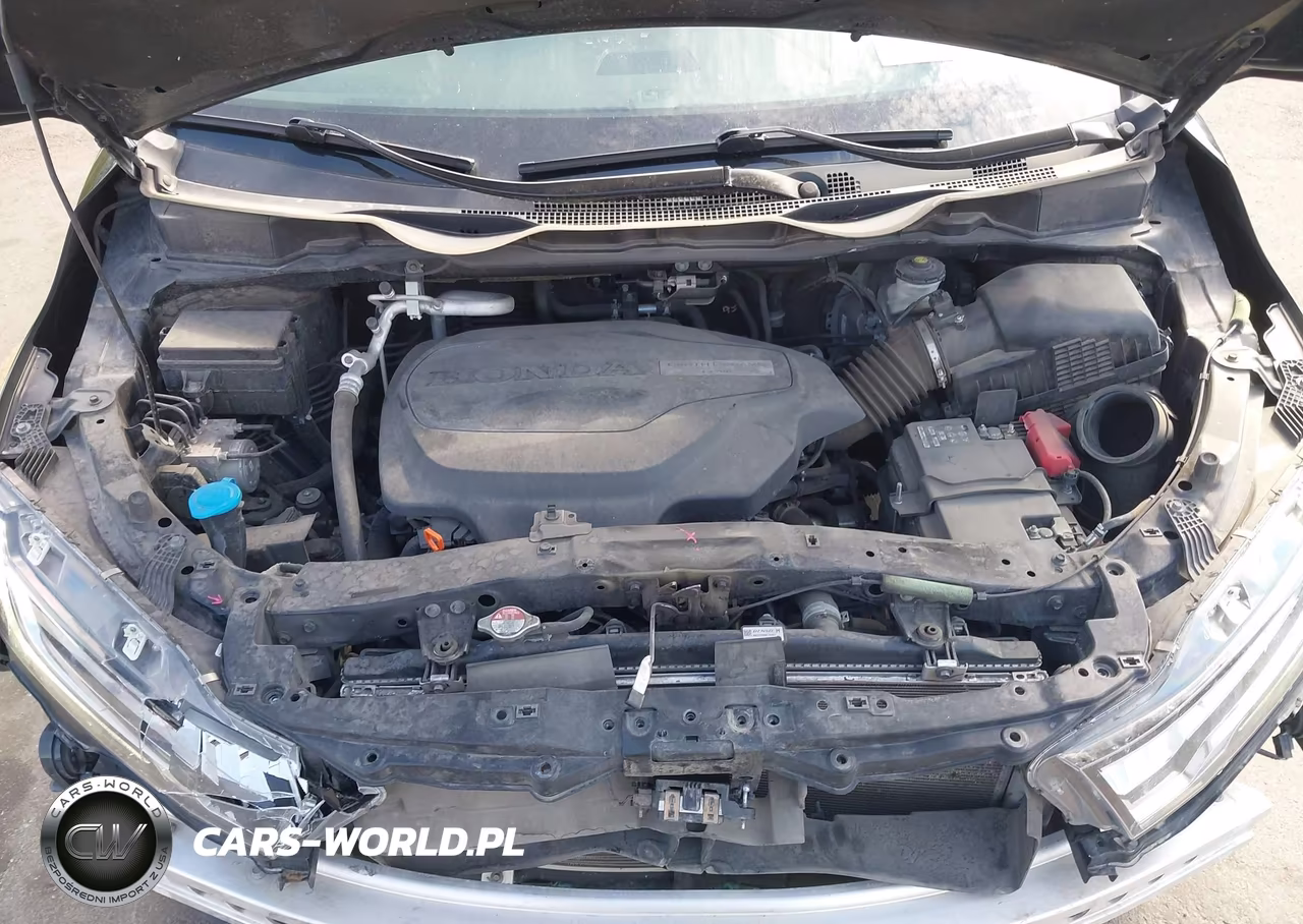 2021 Honda Odyssey Touring VIN:5FNRL6H85MB001213 - 10
