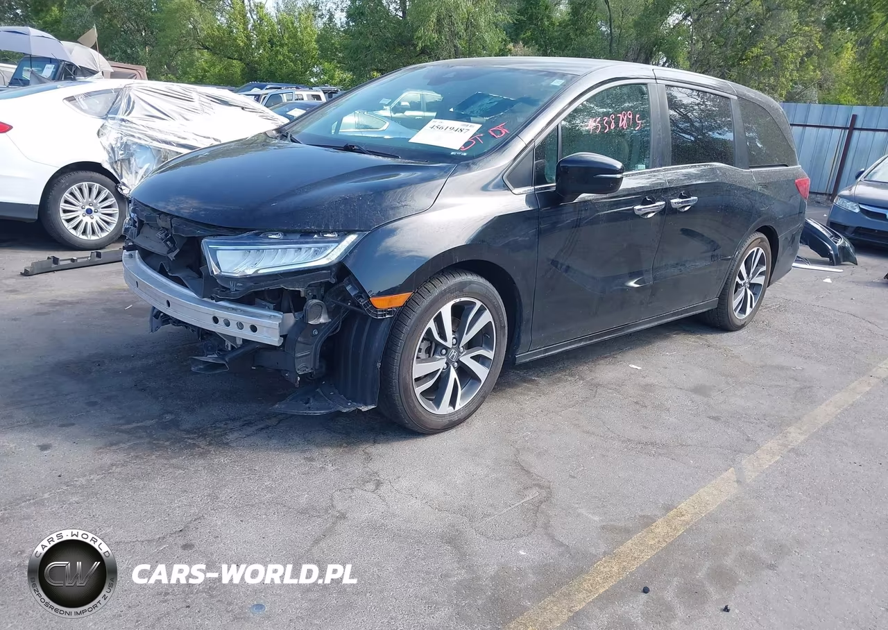 2021 Honda Odyssey Touring VIN:5FNRL6H85MB001213 - 2