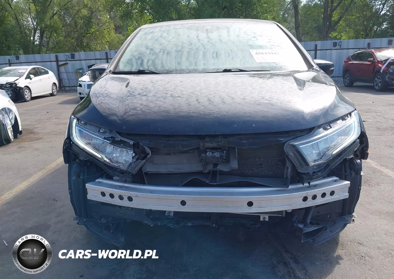 2021 Honda Odyssey Touring VIN:5FNRL6H85MB001213 - 6