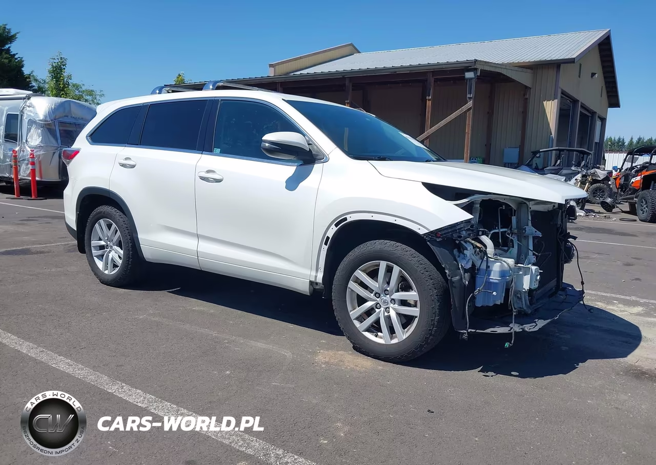 2014 Toyota Highlander Le V6