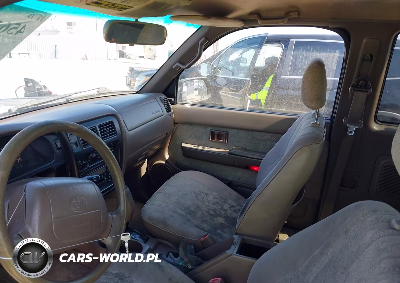 2000 Toyota Tacoma Prerunner V6 VIN:4TASN92N2YZ602179 - 5