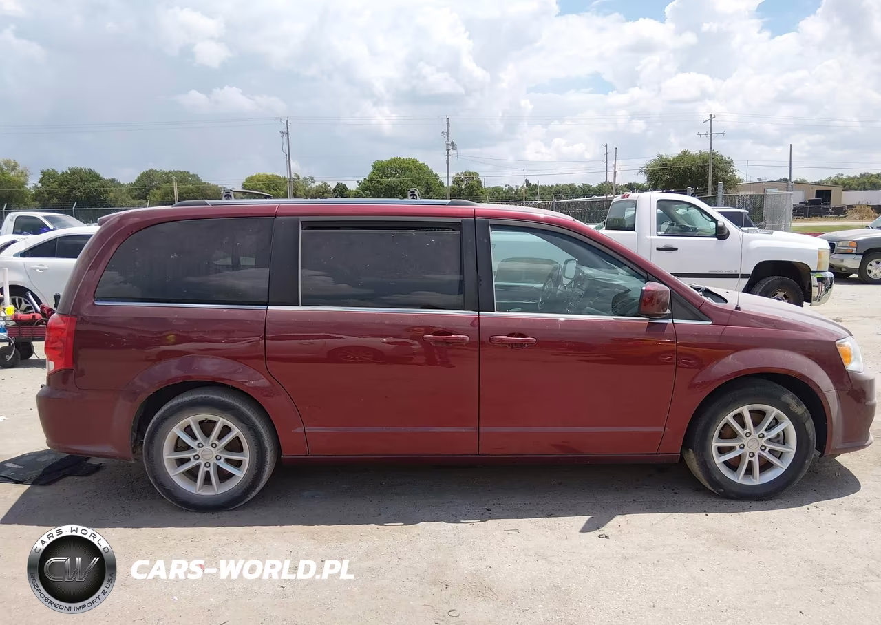 2018 Dodge Grand Caravan Sxt VIN:2C4RDGCG7JR134105 - 13
