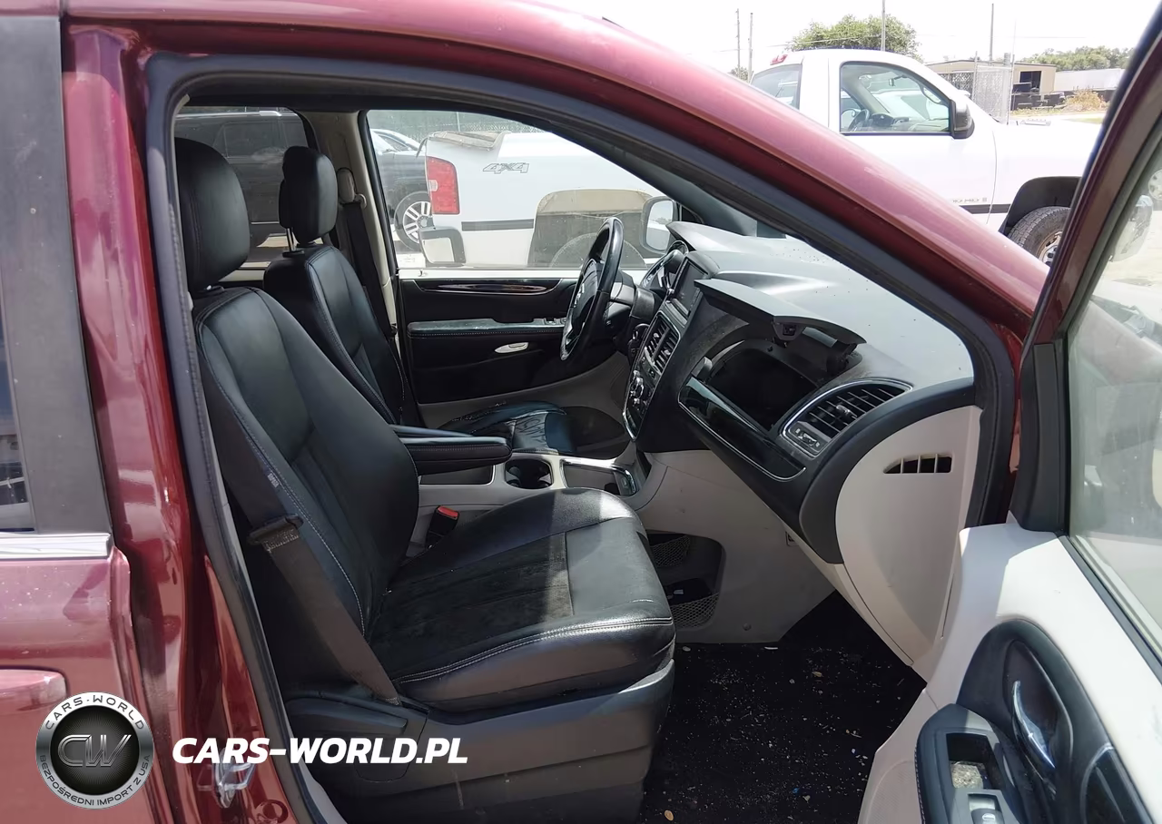 2018 Dodge Grand Caravan Sxt VIN:2C4RDGCG7JR134105 - 5
