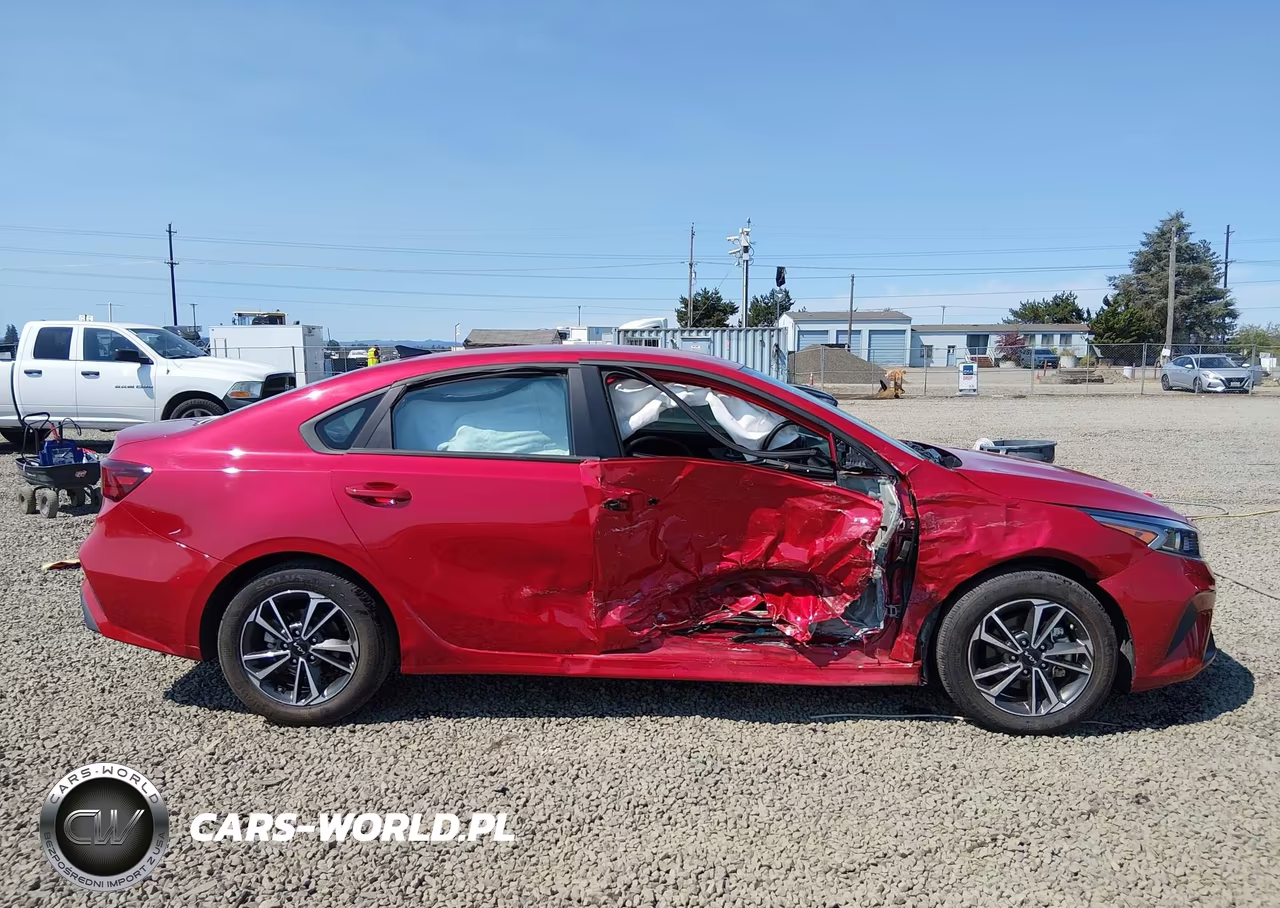 2024 Kia Forte Lxs VIN:3KPF24AD1RE808441 - 14