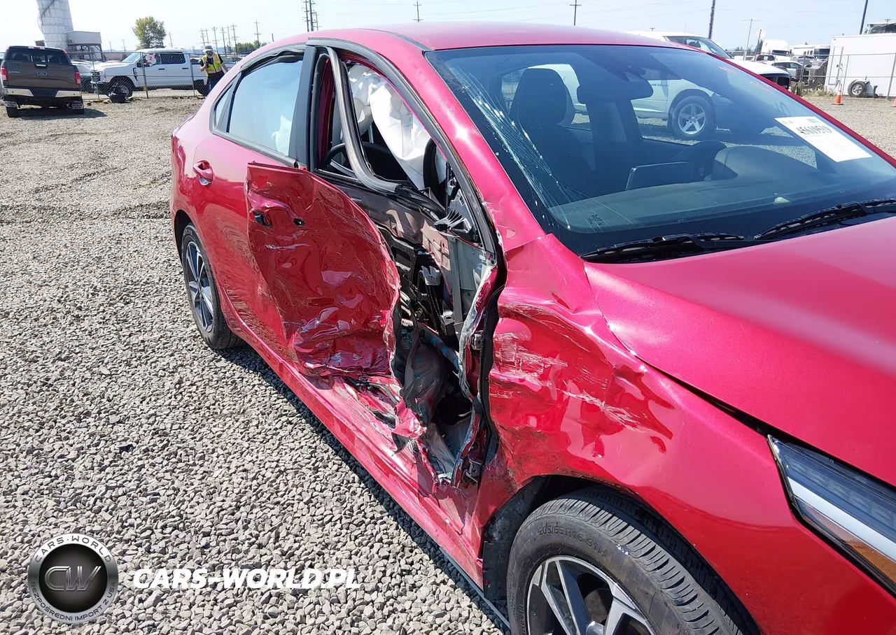 2024 Kia Forte Lxs VIN:3KPF24AD1RE808441 - 18