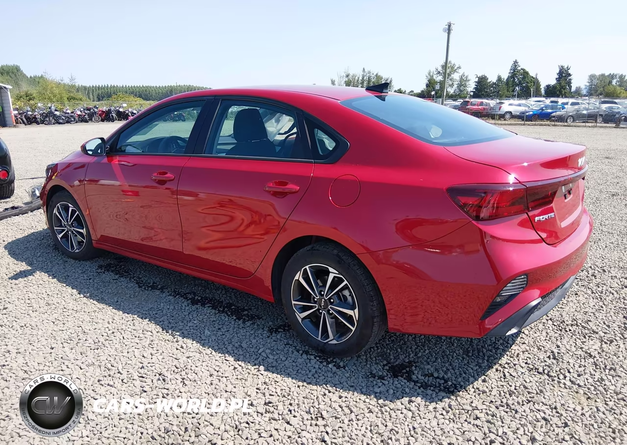 2024 Kia Forte Lxs VIN:3KPF24AD1RE808441 - 3