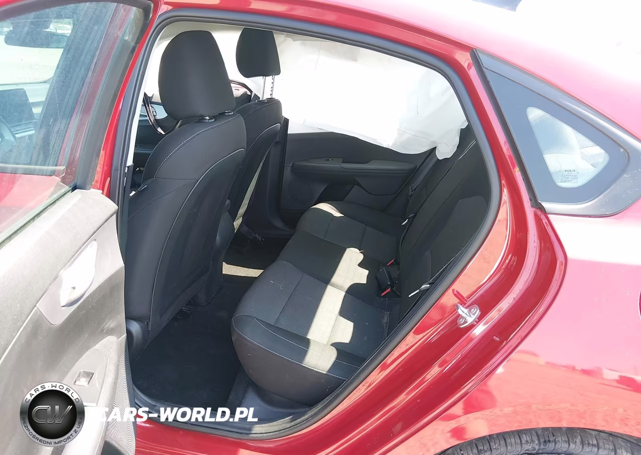 2024 Kia Forte Lxs VIN:3KPF24AD1RE808441 - 8