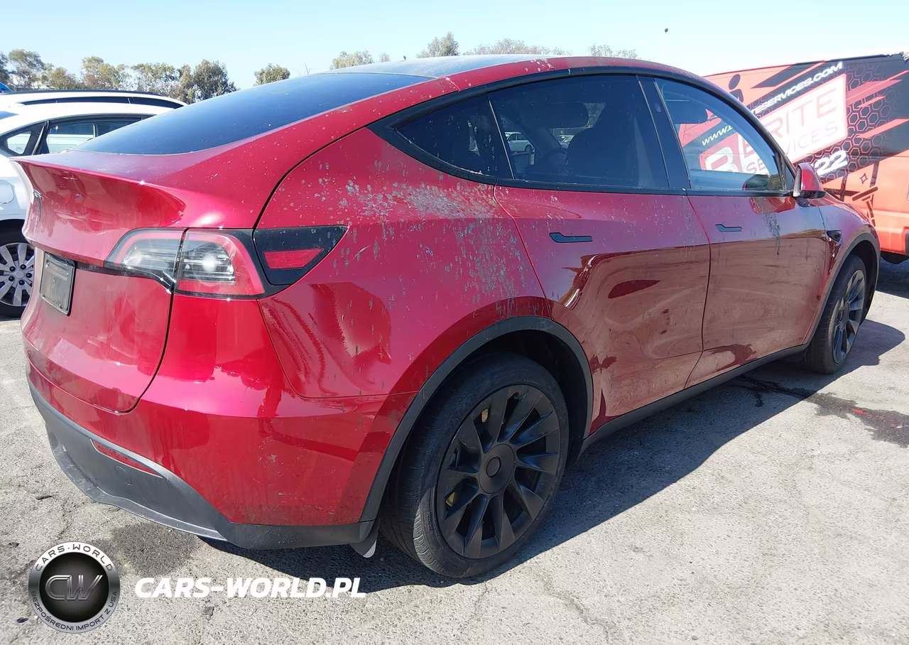 2024 Tesla Model Y Long Range Single Motor Rear-Wheel Drive-Rwd VIN:7SAYGDED8RF100897 - 4