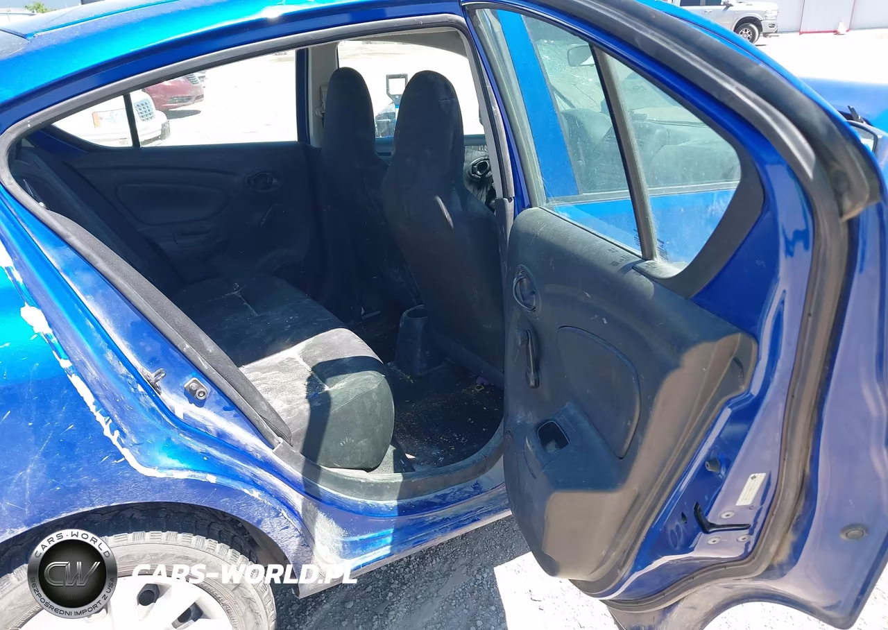 2017 Nissan Versa 1.6 S+ VIN:3N1CN7AP1HL832435 - 8