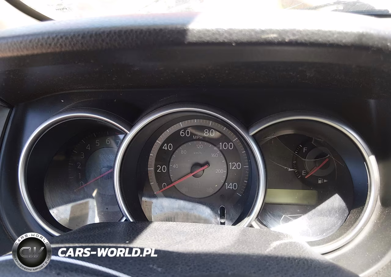 2008 Nissan Versa 1.8 S VIN:3N1BC11E18L389393 - 16