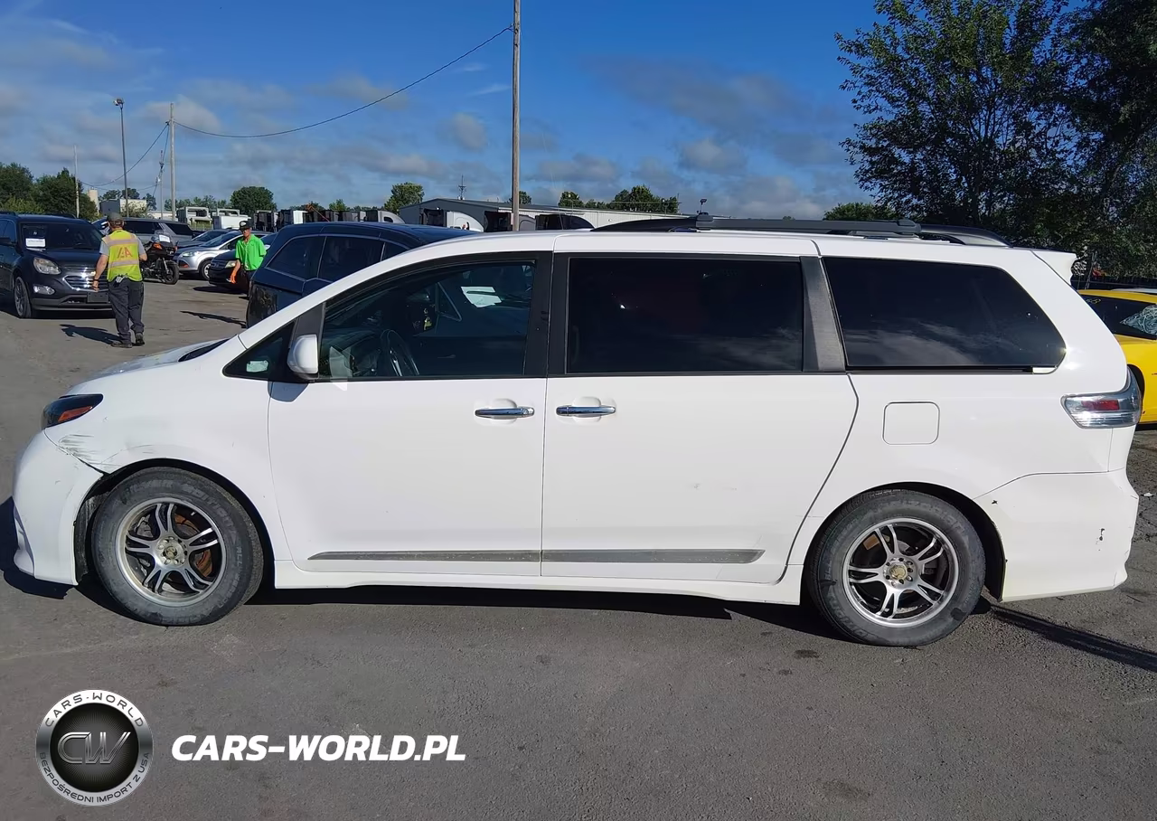 2015 Toyota Sienna Se 8 Passenger VIN:5TDXK3DC0FS620058 - 14