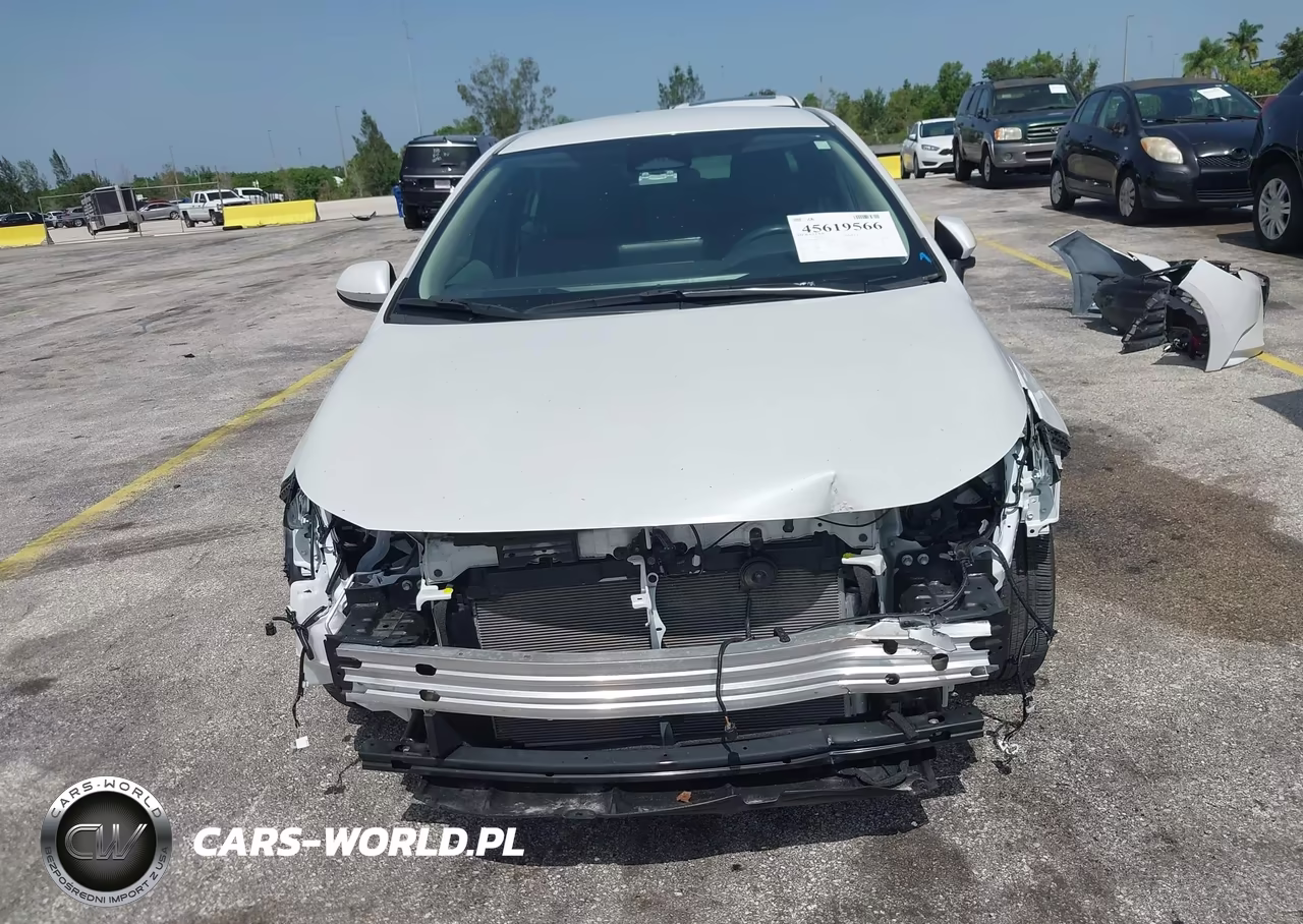 2025 Toyota Corolla Le VIN:5YFB4MDE8SP314420 - 13