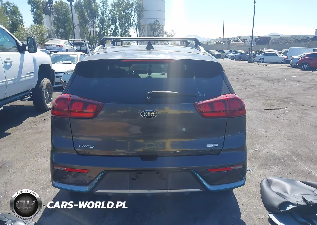 2018 Kia Niro Plug-In Hybrid Lx VIN:KNDCM3LD5J5204315 - 17