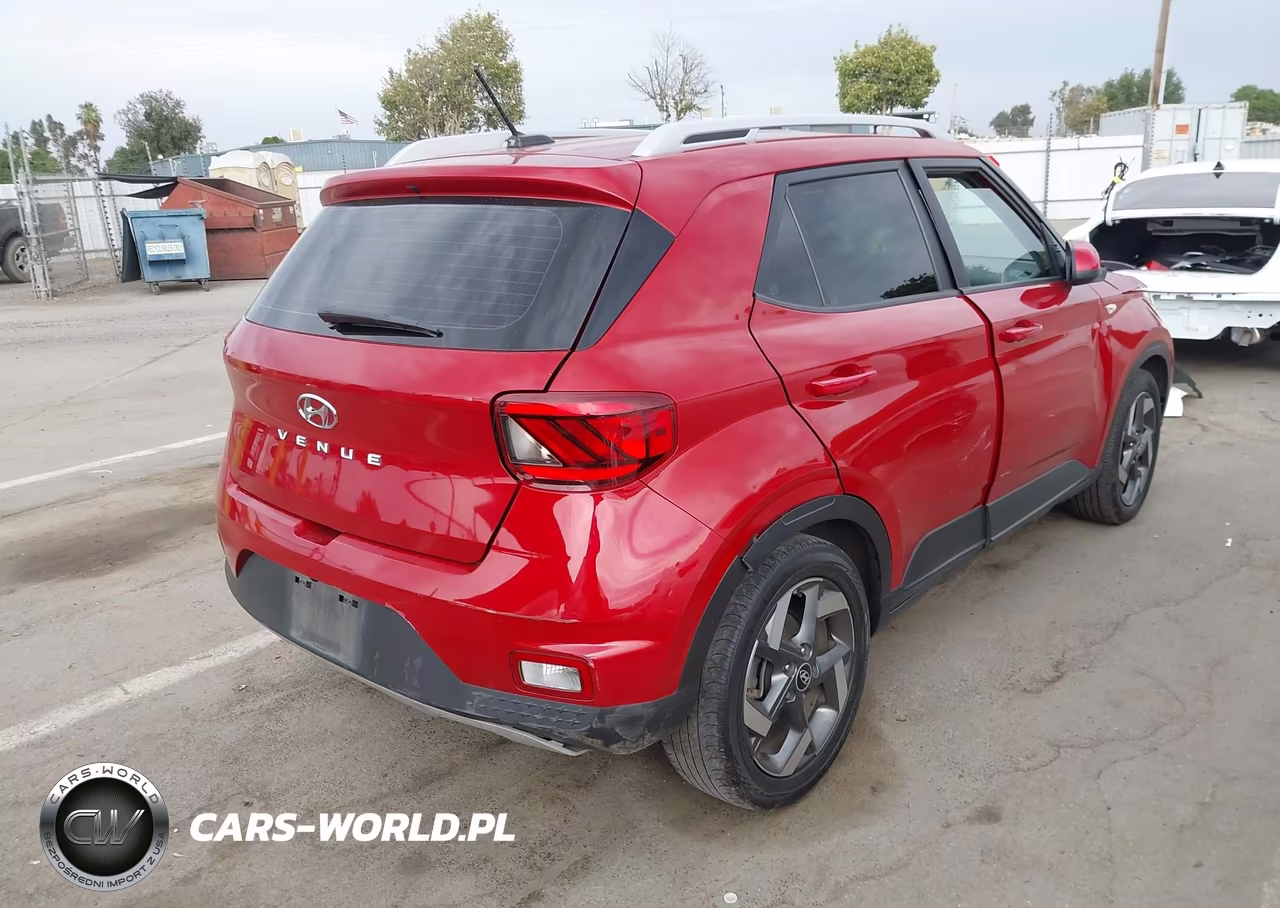 2023 Hyundai Venue Sel VIN:KMHRC8A31PU215648 - 4