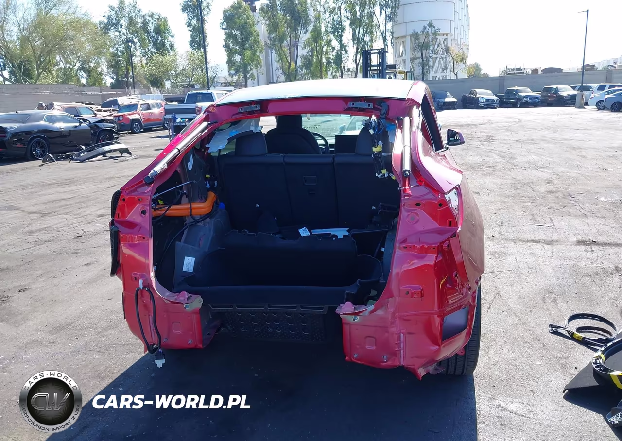 2026 Tesla Model Y Premium Rear-Wheel Drive-Rear-Wheel Drive VIN:7SAYGDED7TF645111 - 17