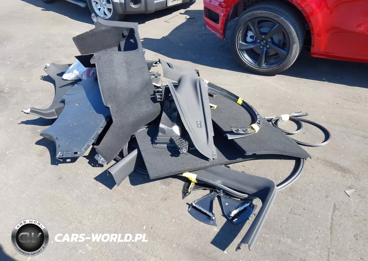 2026 Tesla Model Y Premium Rear-Wheel Drive-Rear-Wheel Drive VIN:7SAYGDED7TF645111 - 20