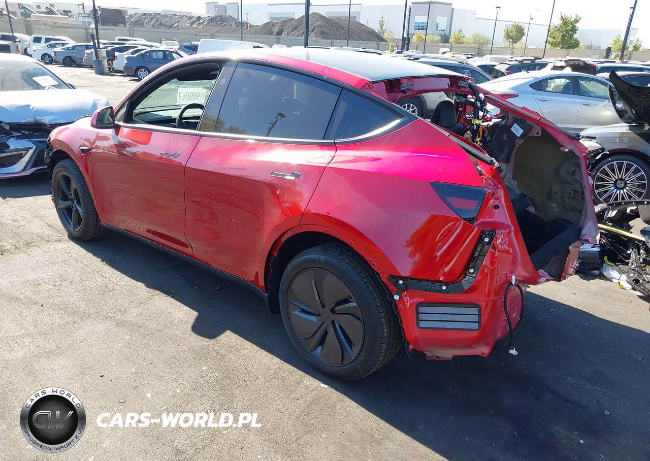 2026 Tesla Model Y Premium Rear-Wheel Drive-Rear-Wheel Drive VIN:7SAYGDED7TF645111 - 3