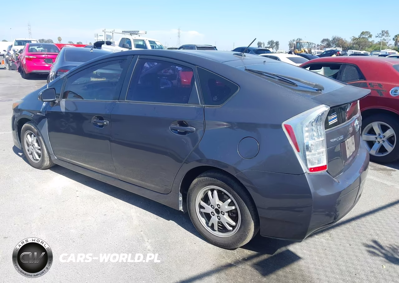 2011 Toyota Prius Three VIN:JTDKN3DU0B1394153 - 3