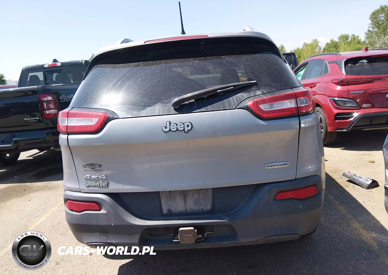 2014 Jeep Cherokee Latitude VIN:1C4PJMCB9EW126023 - 16