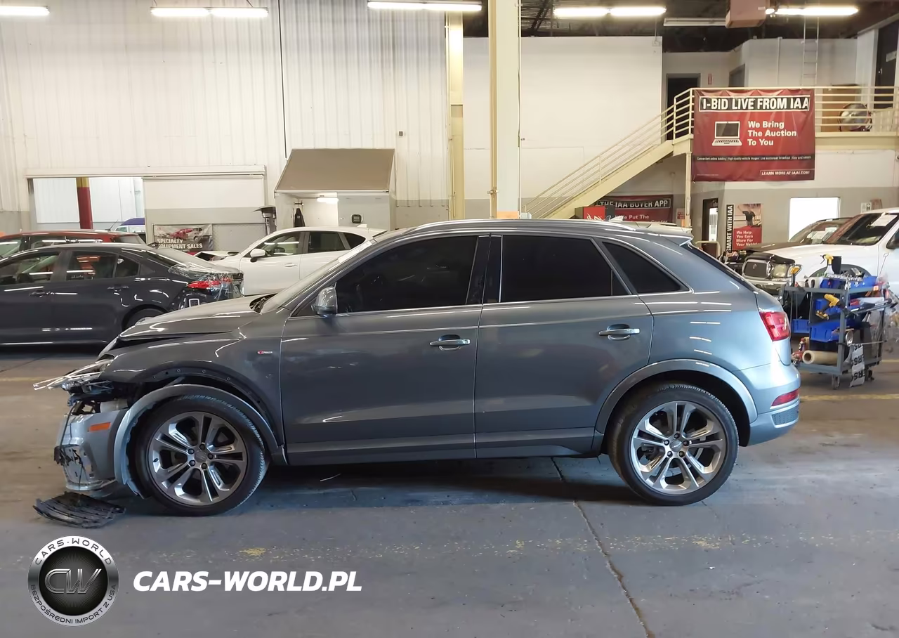 2016 Audi Q3 2.0T Premium Plus VIN:WA1GFCFS0GR003696 - 14