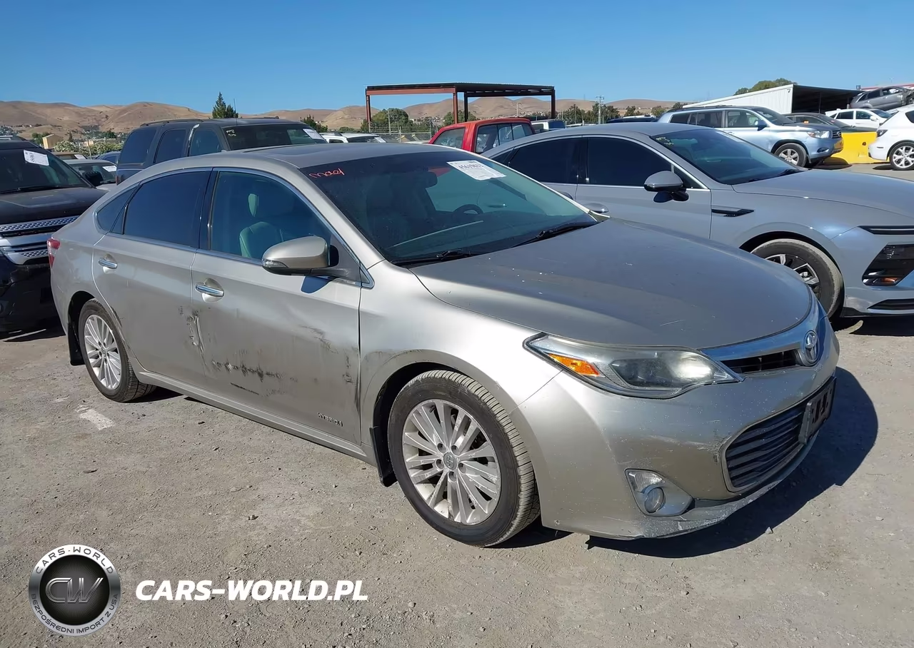 2013 Toyota Avalon Hybrid Limited